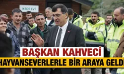 Başkan Kahveci Kütahya’da hayvanseverleri bakım evinde ağırladı