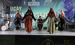 Kütahya’da geleneksel kına gecesi canlandırıldı 