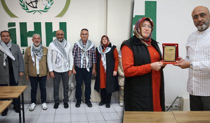 Kütahya’da ilçe halkı Gazze için el ele verdi
