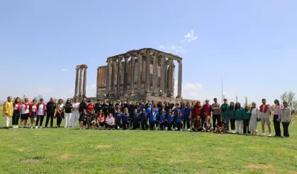 Yurtlig sporcuları Aizanoi’ni ziyaret etti