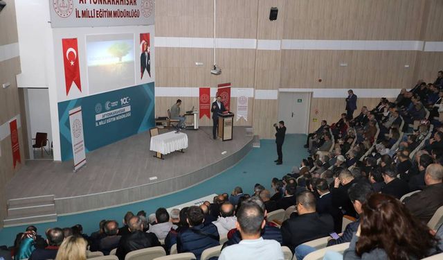 Afyonkarahisar’da eğitimcilerle bağımlılıkla mücadele konuşuldu