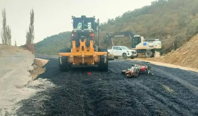 Motosiklet greydere çarptı, 1 ölü