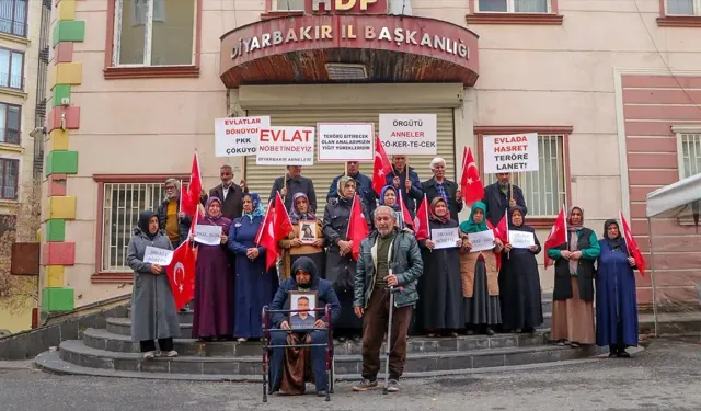 Diyarbakır annelerine Mardin'den katılım