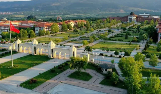 Kütahya Dumlupınar Üniversitesi 2025 yılı bina tadilat ve onarım işi için ihaleye çıkıyor