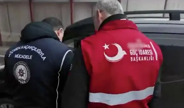 Kalkan-35 operasyonunda düzensiz göçmenler yakalandı