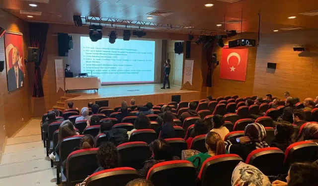 Kütahya Simav’da öğretmenler bilgilendirildi
