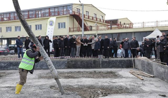 Kütahya Tavşanlı'da Ahi Evran Camii'nin temeli atıldı