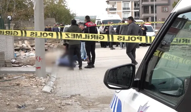 Mersin'de kocasının tabancayla vurduğu kadın öldü