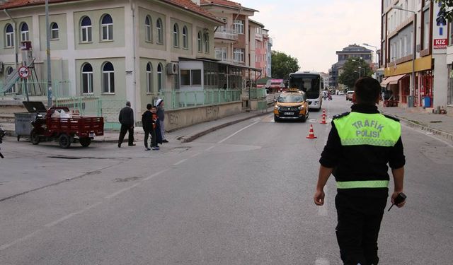 Emniyet ve Jandarma trafik denetimlerinde 2,2 milyondan fazla araç denetledi