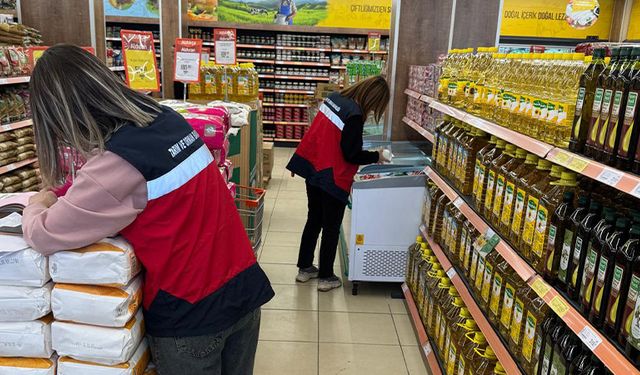 Kütahya’da halk sağlığı için marketlerde gıda denetimleri gerçekleştirildi