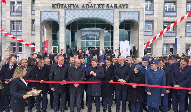 Bakan Tunç, Kütahya Adalet Sarayı açılışına katıldı