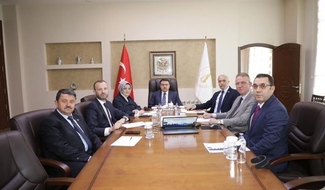 Kütahya’da depremlerin ardından kriz toplantısı