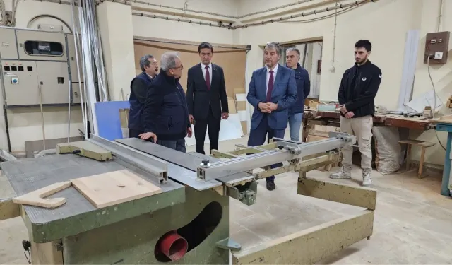 Kütahya’da eğitim araçları tamir ediliyor, eğitime kazandırılıyor