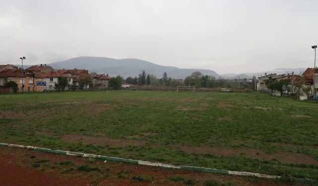 Kütahya’da Vefa semt spor alanı devredildi