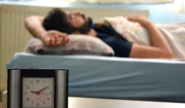 Uyku pozisyonu reflüden apneye pek çok sorunu tetikliyor