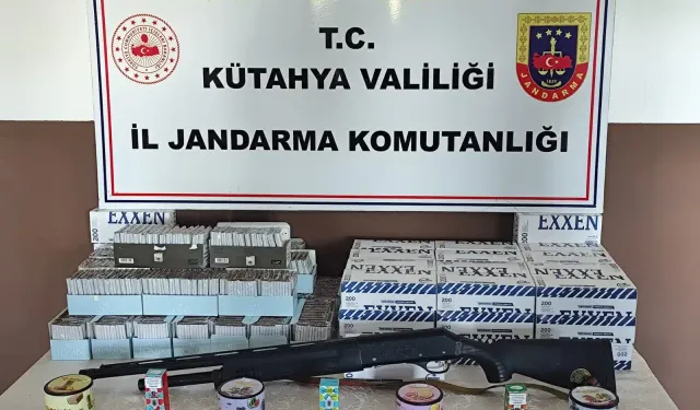 Kütahya’da jandarma ekiplerinden kaçak sigara operasyonu