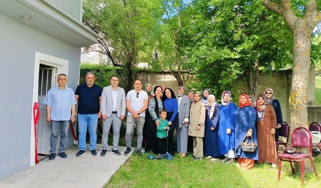 Kütahya’da kursiyerlerden yıl sonu kıyafet sergisi
