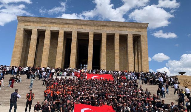 Kütahyalı motosiklet tutkunları Anıtkabir’de buluştu