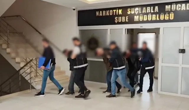 Kütahya'ya uyuşturucuyu sokamadan yakalandılar