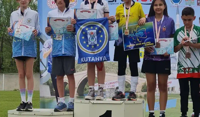Kütahya Belediyespor sporcuları Türkiye üçüncüsü