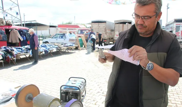 Kütahya’da dede mesleği bıçakçılığı sürdürüyor