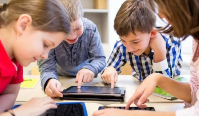 12 yaşından önce telefon çocuklarda sağlık riskini artırıyor