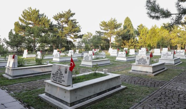Kütahya’da şehitler için mevlid ve dua programı yapıldı