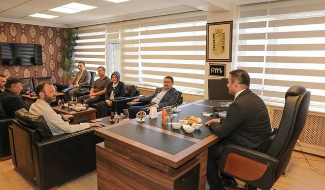 Kütahya Valisi Musa Işın, Emet Kaymakamlığını ziyaret etti