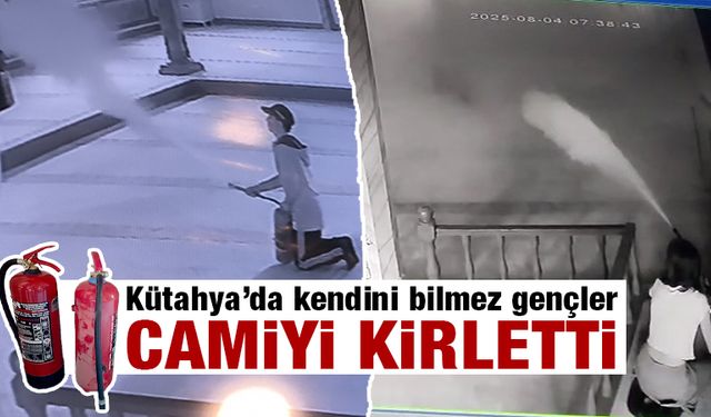 Kütahya’da cami içinde gençlerden “yok artık dedirten” hareketler