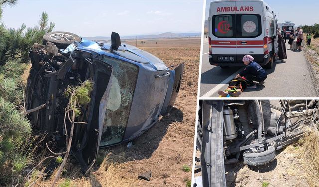 Kütahya'da hafif ticari araç tarlaya devrildi, yaralılar var