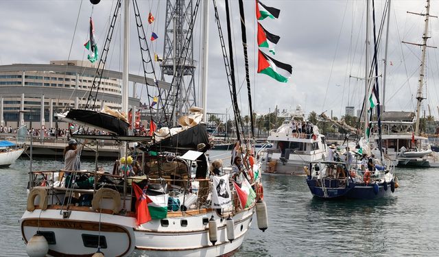 Küresel sumud filosu Gazze için denize açıldı