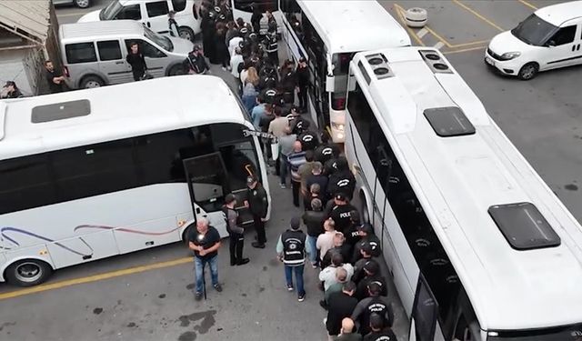 Yabancılara usulsüz vatandaşlık kazandıran 49 şüpheli tutuklandı