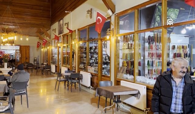 600 yıllık Han geleneksel sanatlara ev sahipliği yapıyor