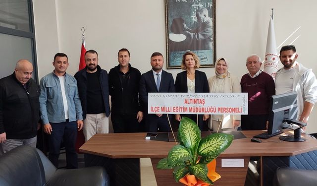 Kütahya Altıntaş Eğitim ailesine yeni müdür Tuba Sinan