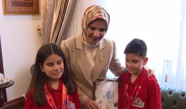 Bakan Göktaş’tan Teknofest birincisi kardeşlere tebrik