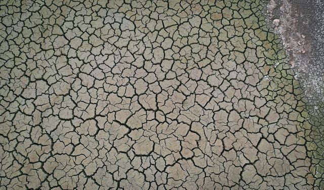 Bursa’nın Nilüfer ve Doğancı barajları kurudu