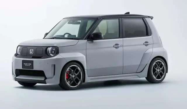 Honda en ucuz elektrikli otomobilini tanıttı  Super-ONE