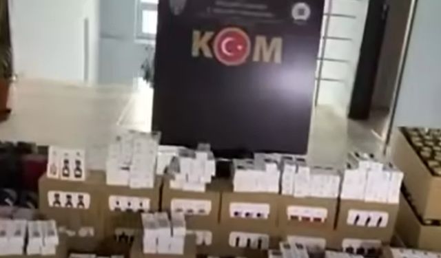 KOM ekiplerinden kaçak parfüm operasyonu