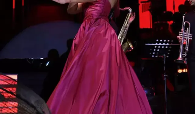 Melek Mosso ve Serkan Sağdıç tek celsede boşandı