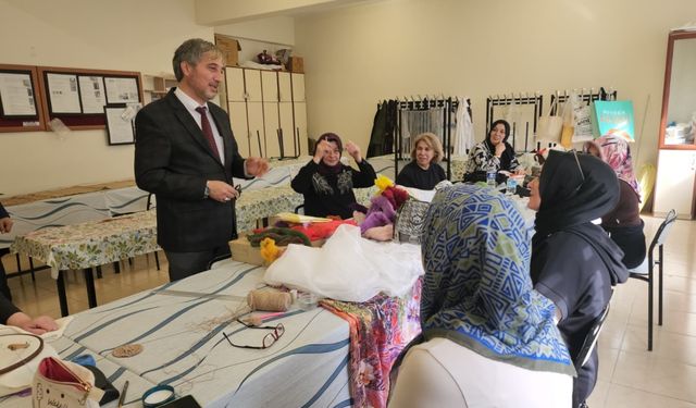 Kütahya Milli Eğitim Müdürü  öğrencilerle buluştu