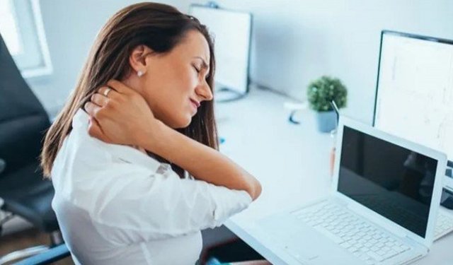 Ofis çalışanları için omurga sağlığı önerileri