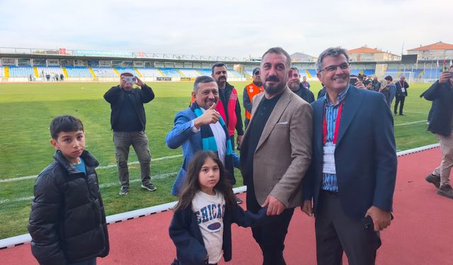 MHP’li Erbaş’tan Kütahyaspor’a otobüs desteği