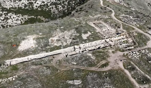 Blaundos Antik Kenti’nde stadyum gün yüzüne çıkıyor