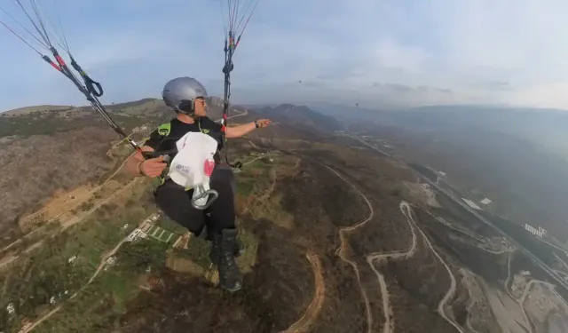 Bursa’da yangın alanlarına paraşütle tohum bırakıldı