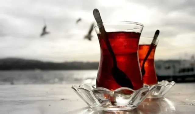 Çay içen herkesi ilgilendiriyor: Uzmanından 6 kritik uyarı