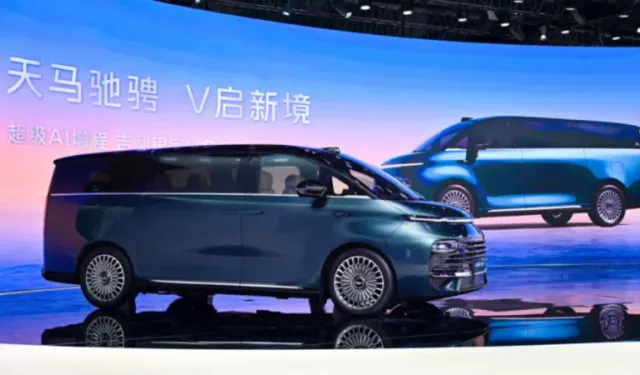 Geely Galaxy V900 dünya rekoru kırdı