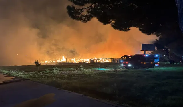 İzmir’de çöp depolama alanında çıkan yangın söndürüldü