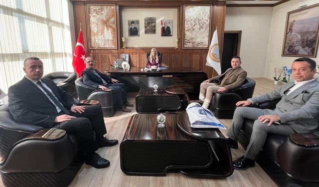 Kamu-Sen’den Kütahya Altıntaş Kaymakamına ziyaret