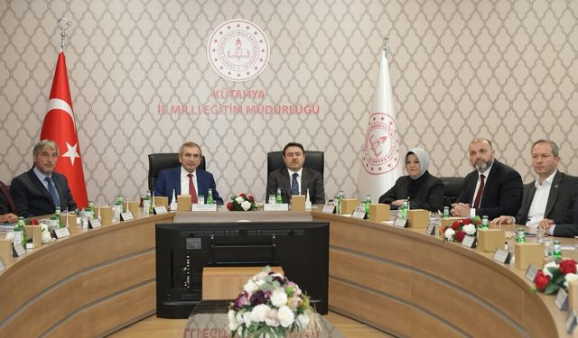 Kütahya Valisi Musa Işın edep toplantısına katıldı