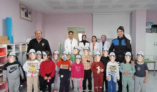 Kütahya'da "Dumlupınar’da Parlayan Yıldızlar" projesi devam ediyor